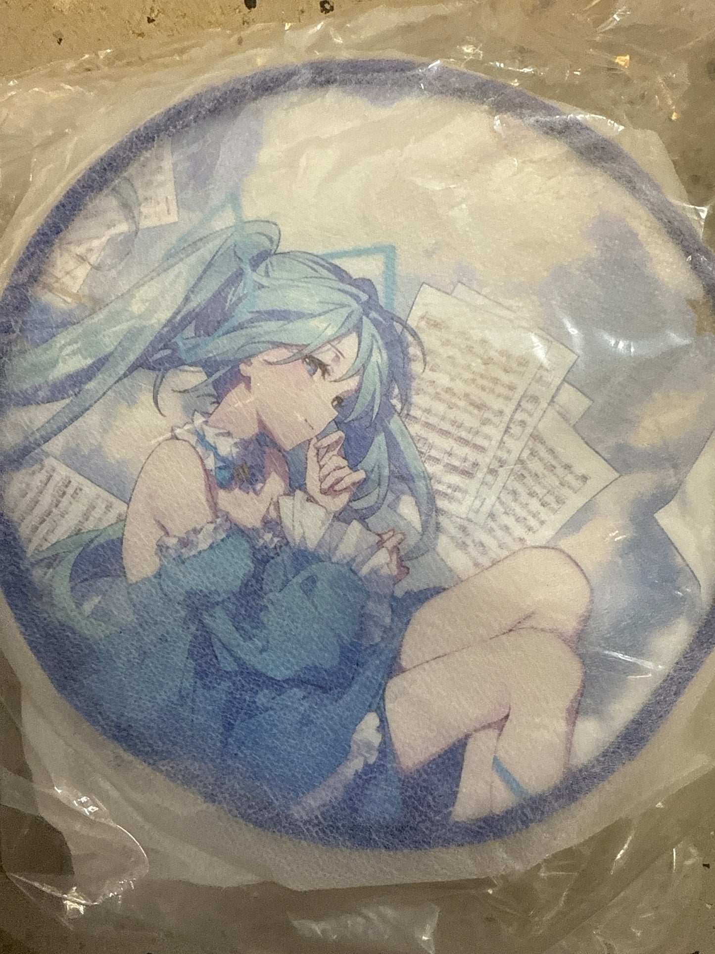 07220 Miku round shoulder bag
